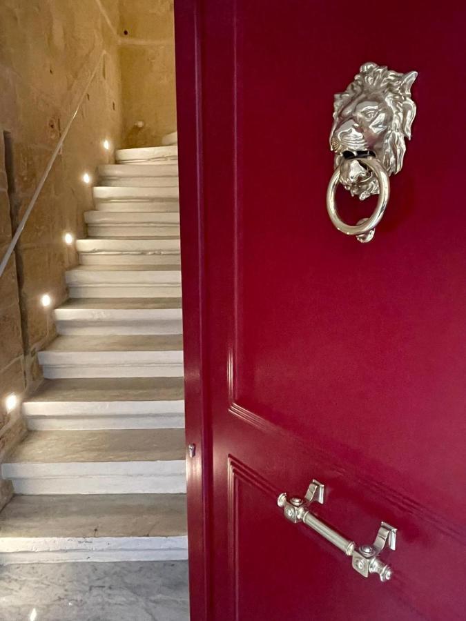 Valletta Home -Dar Il-Kavallier Jacques De Quiqueran Bagian luar foto