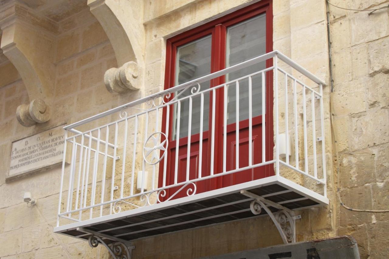Valletta Home -Dar Il-Kavallier Jacques De Quiqueran Bagian luar foto